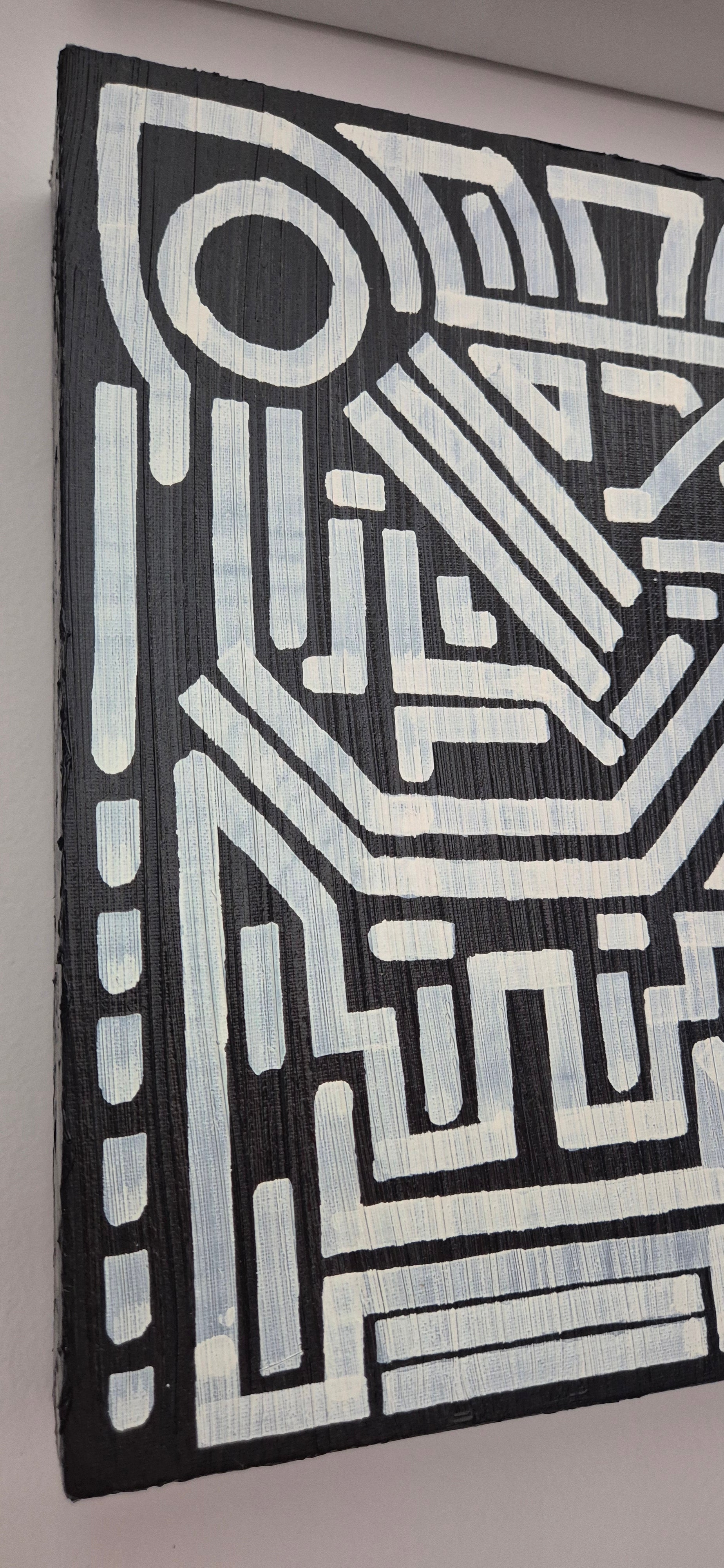 Entropy: White on black 1
