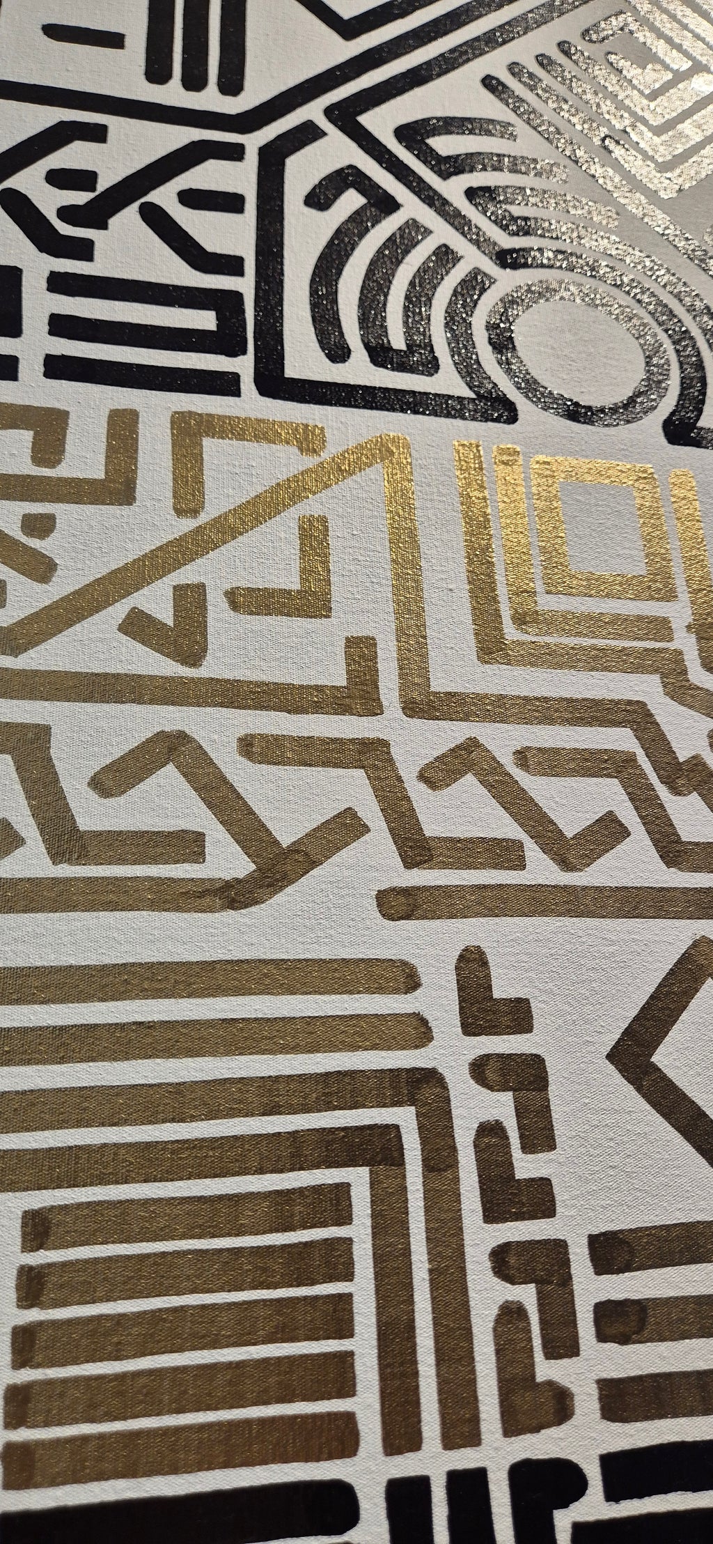 Entropy: Gold and black 1