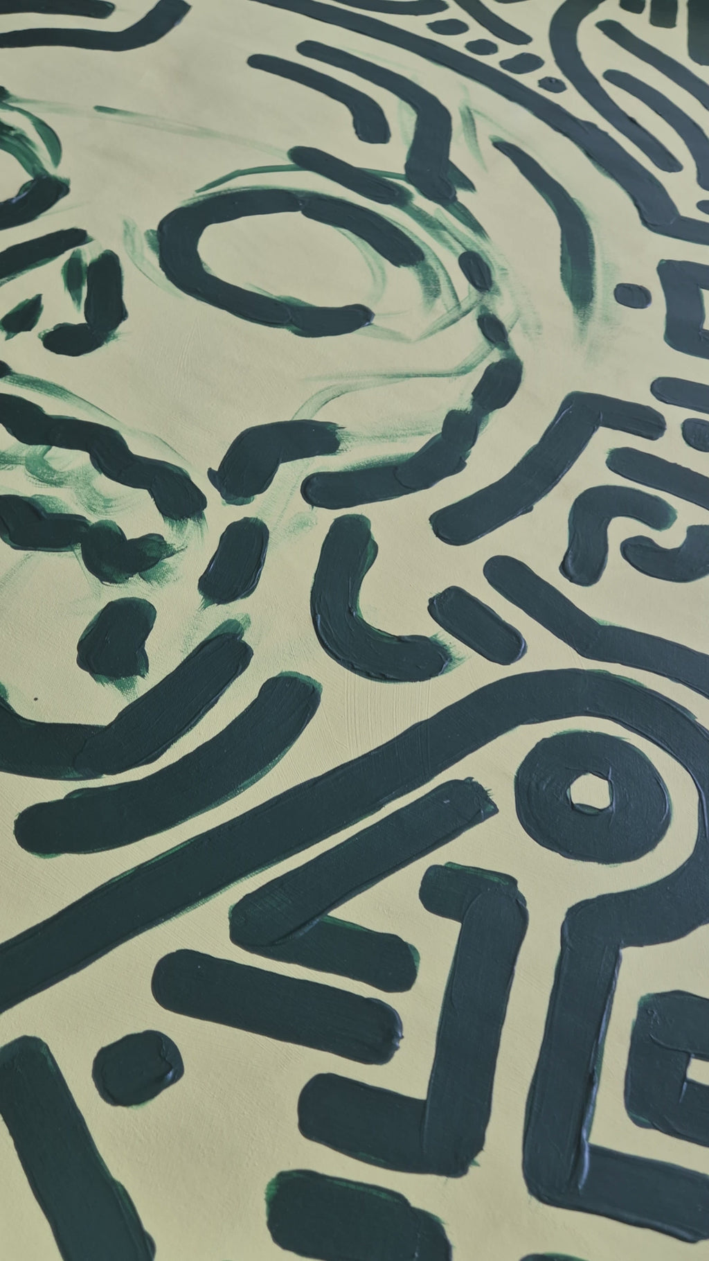 Skulls: Green on yellow 1